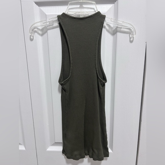 Express one eleven tank - Picture 2 of 4